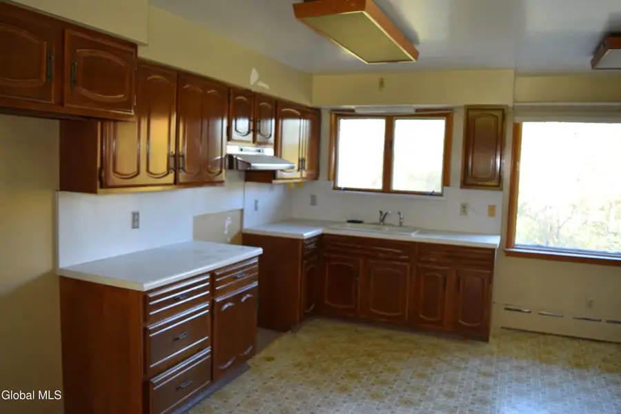 23 Catallo Drive, Waterford, NY 12188 - #3