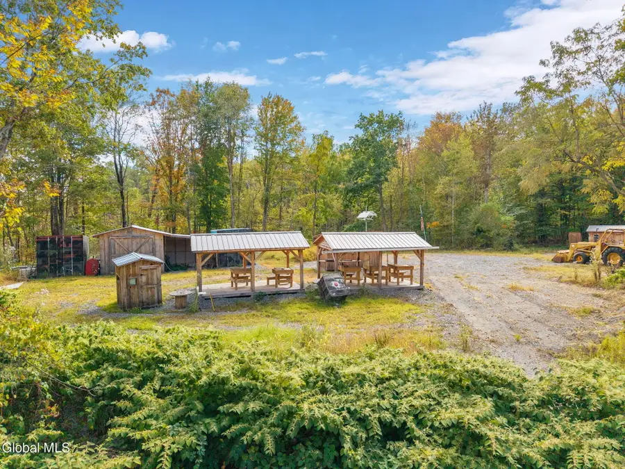 332 Hammondtown Road, Amsterdam, NY 12010 - #2