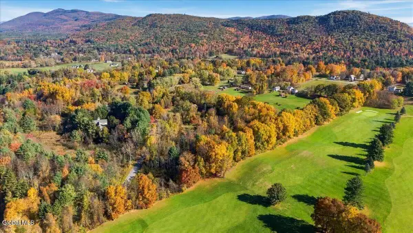 30 Wildwood Place, Queensbury, NY 12804
