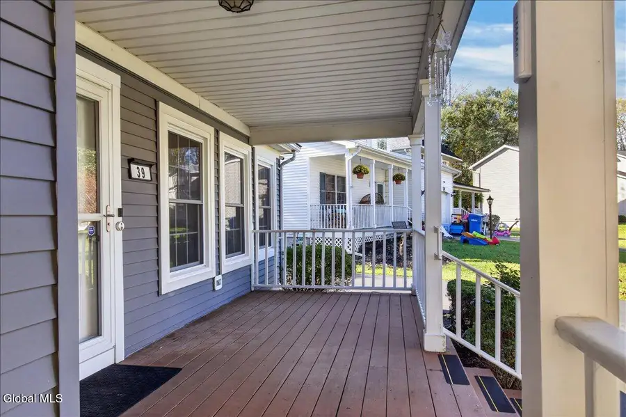 39 Victoria Way, Albany, NY 12209 - #2