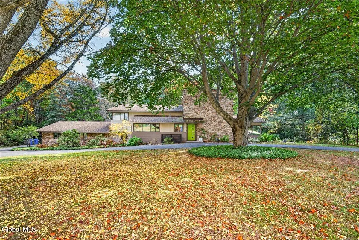1202 Hedgewood Lane, Niskayuna, NY 12309 - #1