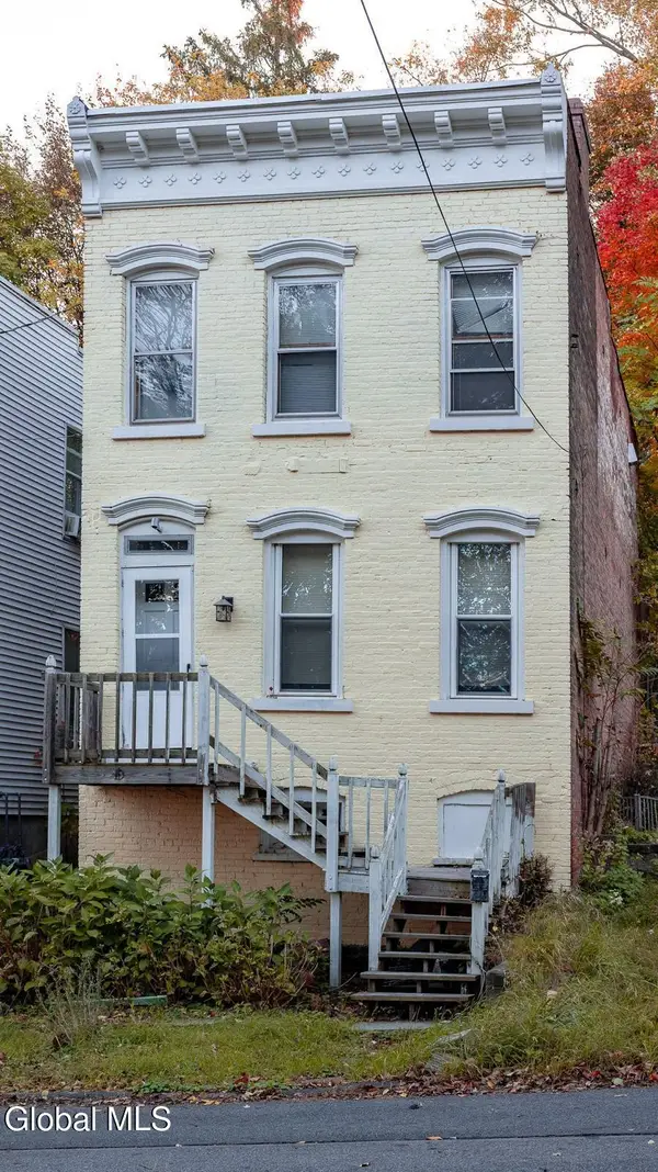 10 Van Every Avenue, Troy, NY 12180