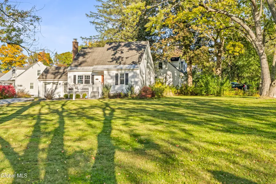 2310 Niskayuna Drive, Niskayuna, NY 12309 - #3