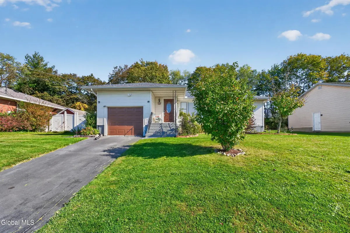 10 Brentwood Avenue, Troy, NY 12180 - #1
