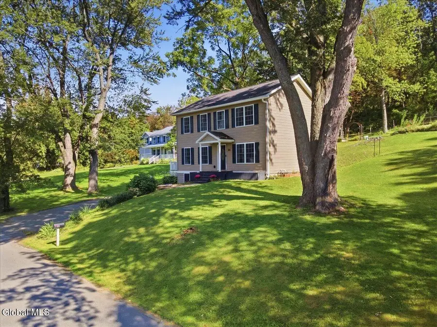 84 Lord Avenue, Brunswick, NY 12180 - #2