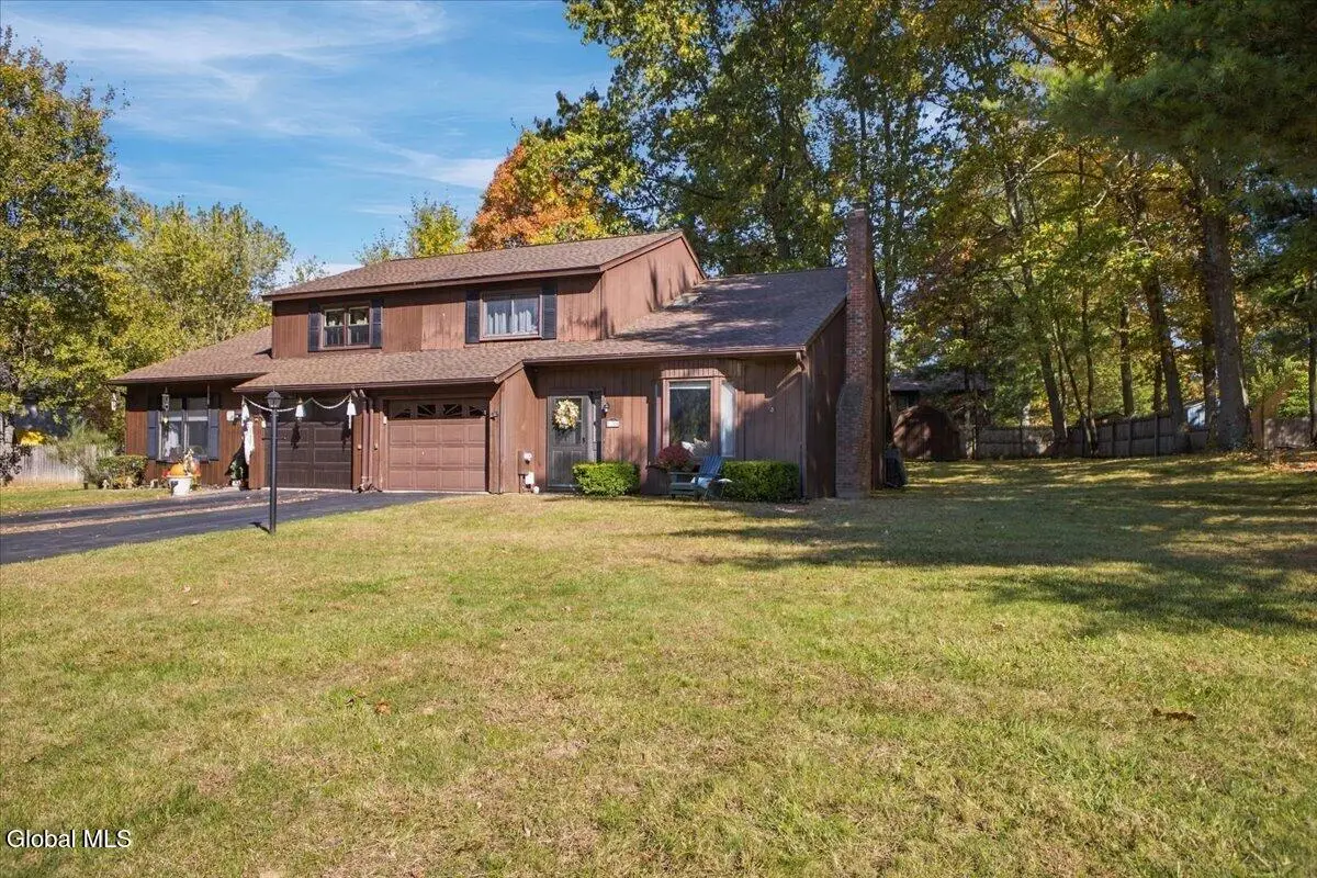 13B Woodcliffe Drive, Clifton Park, NY 12065 - #1