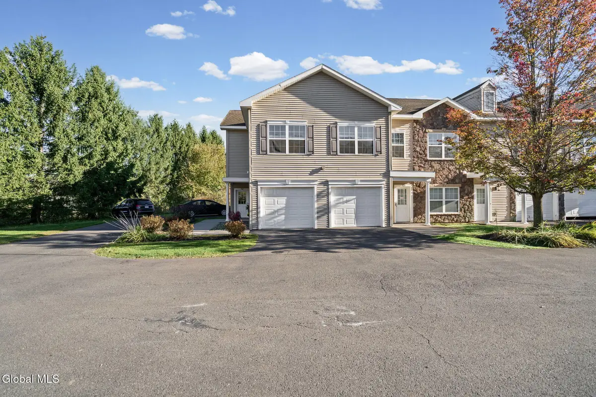 102 Worthington Terrace, Wynantskill, NY 12198 - #1