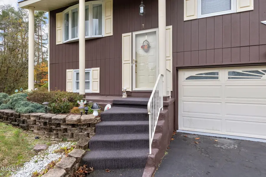 7 Fawn Drive, Milton, NY 12020 - #2