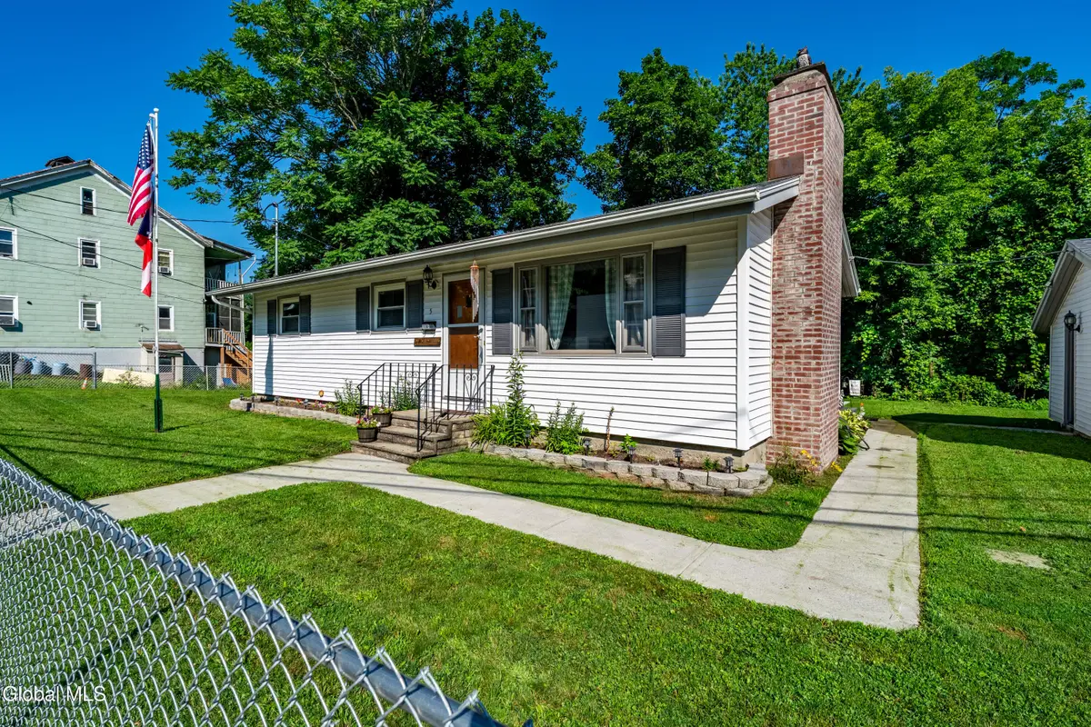5 Harry Howard Avenue, Hudson, NY 12534 - #1