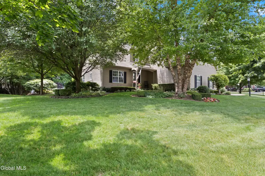 12 Commons Boulevard, Halfmoon, NY 12065 - #2