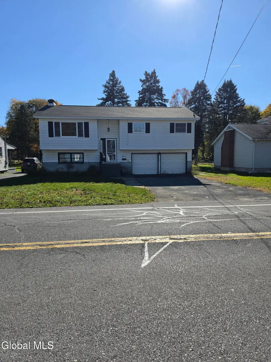30 1/2 Notre Dame Street, Hudson Falls, NY 12839 - #2