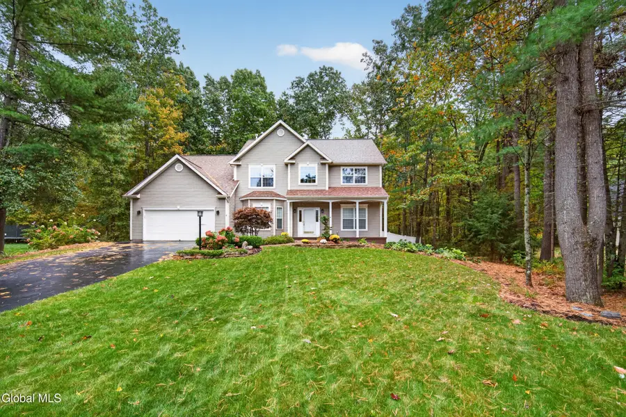 4 Fenimore Place, Wilton, NY 12831 - #2