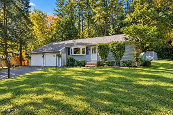 32 Nicklaus Drive, Wilton, NY 12831