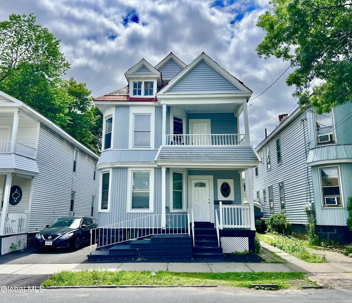 517 Summit Avenue, Schenectady, NY 12307 - #1