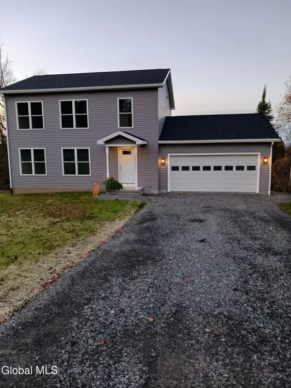 806 County Rd 106, Broadalbin, NY 12025