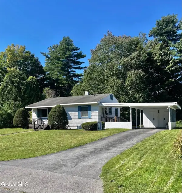 5 Bullard Avenue, Queensbury, NY 12804