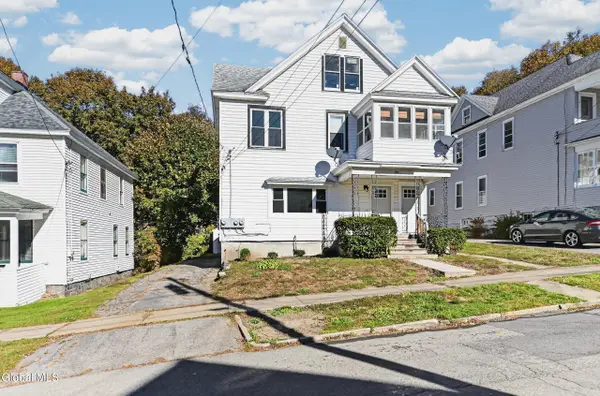 9 Academy Place, Gloversville, NY 12078