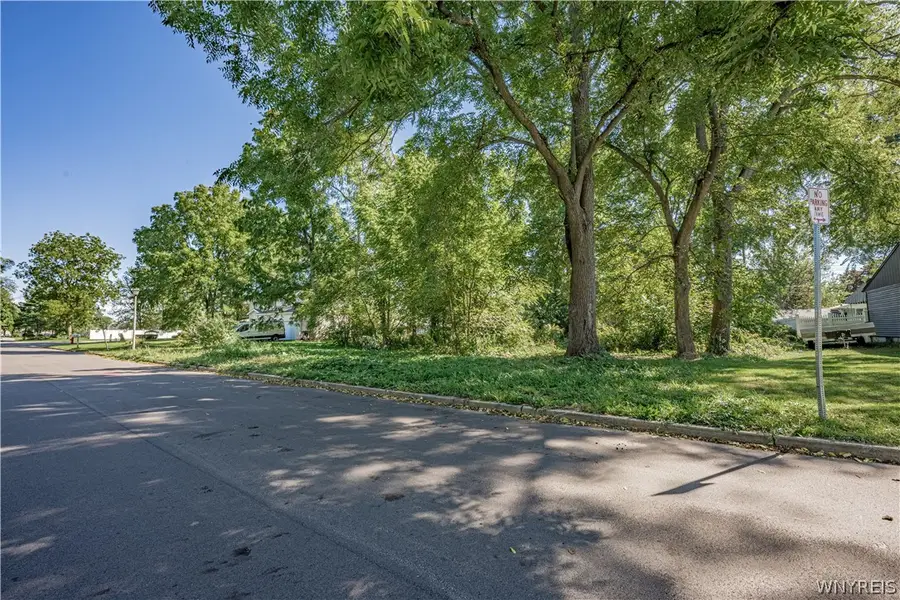 78 Lincolnshire Drive, Lockport, NY 14094 - Image #3