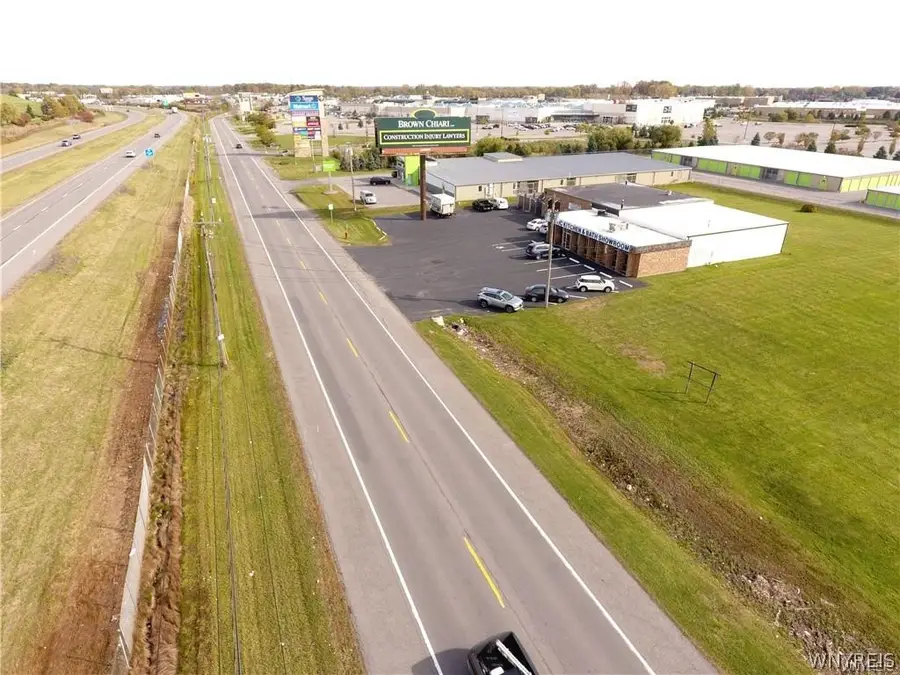 1665 Fashion Outlet Boulevard S, Niagara Falls, NY 14304 - Image #3