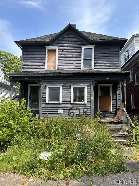 628 Elmwood Avenue, Niagara Falls, NY 14301 - Image #1