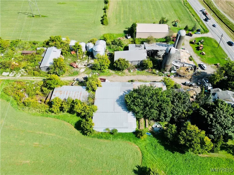 8900 Lockport Road, Niagara Falls, NY 14304 - Image #2