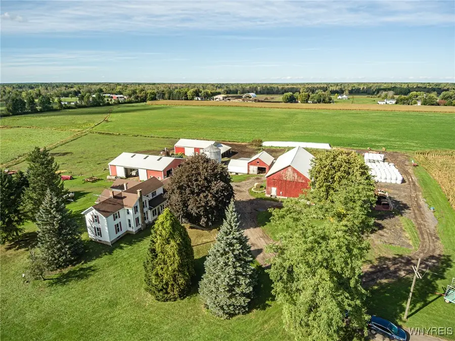 6990 Heise Road, Clarence Town, NY 14032 - Image #2