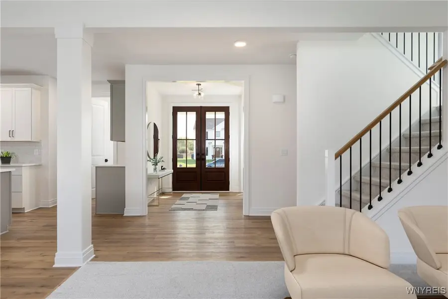 280 Old Carriage House Road, Grand Island, NY 14072 - Image #2