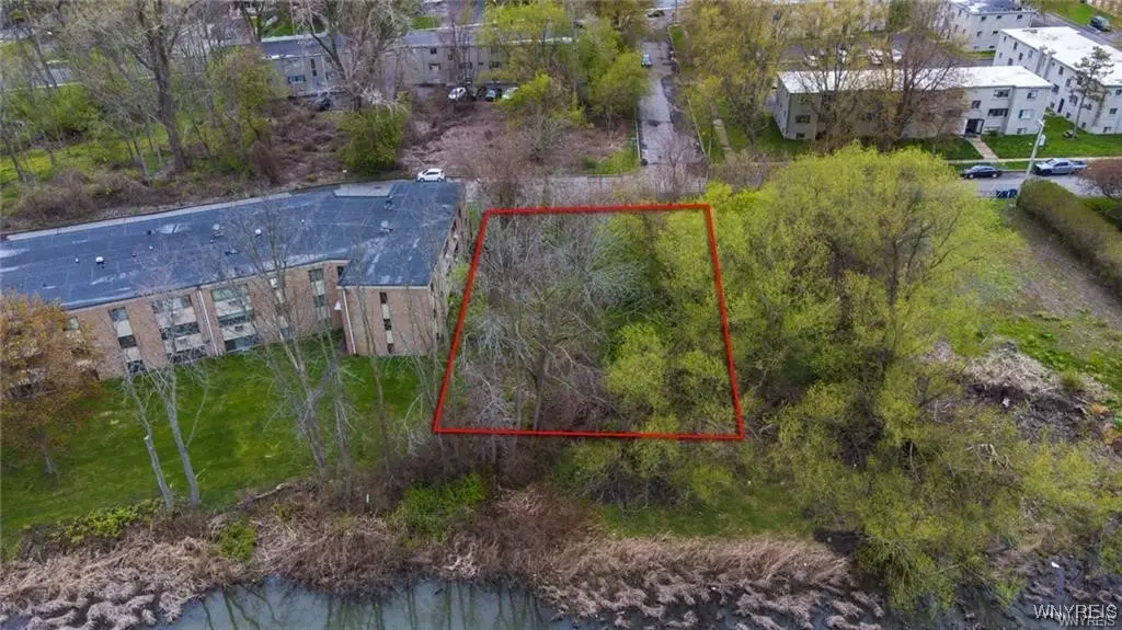 8217 Valle Drive, Niagara Falls, NY 14304 - Image #1