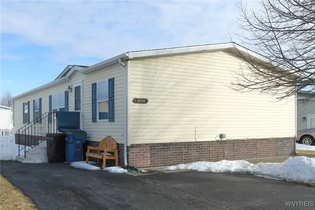 4008 Seneca Parkway, Niagara Falls, NY 14304 - Image #1