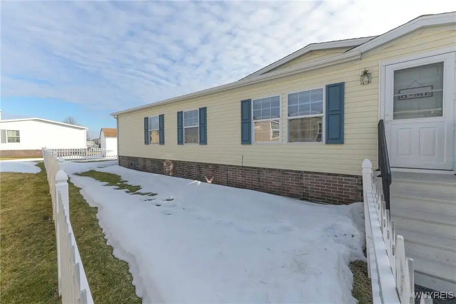 4008 Seneca Parkway, Niagara Falls, NY 14304 - Image #2