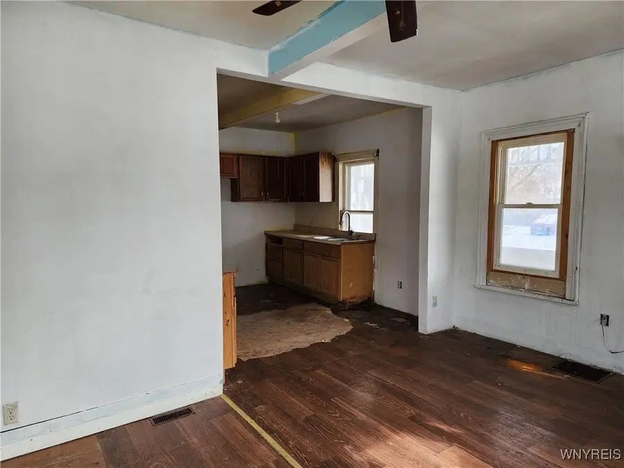 108 Hedley Street, Medina, NY 14103 - Image #3