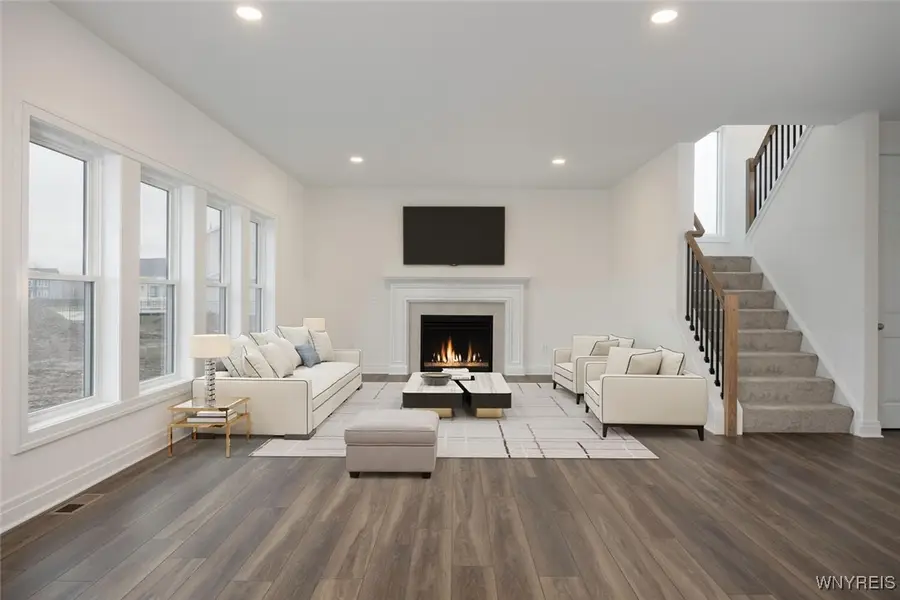 160 Sandywood Circle, Grand Island, NY 14072 - Image #3