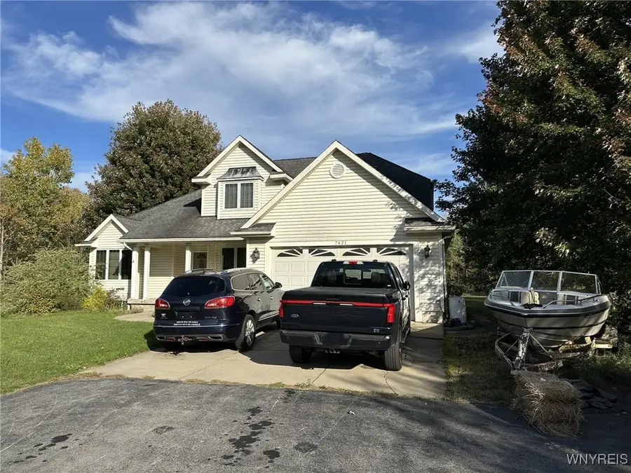 7421 Cedar Street, Akron, NY 14001 - Image #2