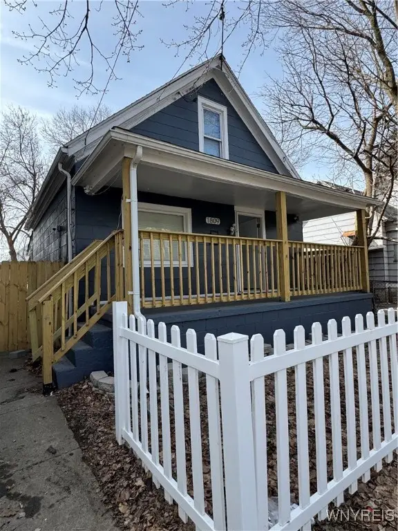 1809 Willow Avenue, Niagara Falls, NY 14305 - Image #2