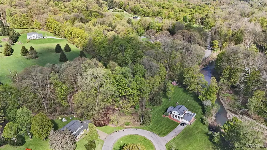 6562 Colonial Drive, Boston, NY 14025 - Image #3