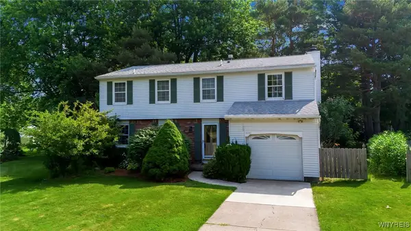 5051 Overlook Point, Hamburg, NY 14075