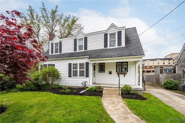 37 Linwood Avenue, Williamsville, NY 14221