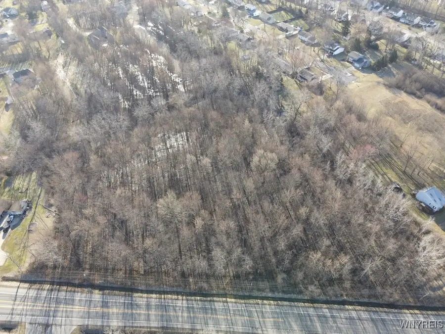 3605 Millersport Highway, Getzville, NY 14068 - Image #2