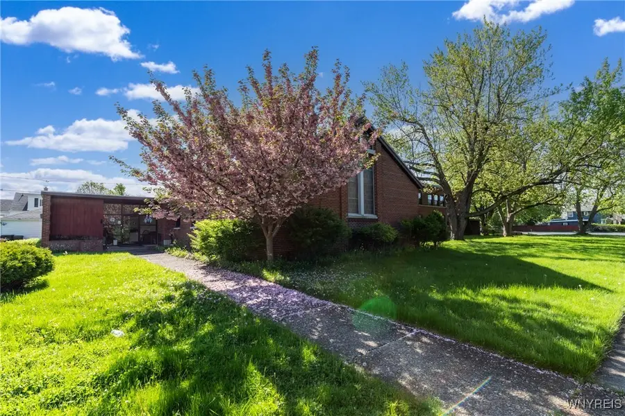 45 Dalton Drive, Buffalo, NY 14223 - Image #2