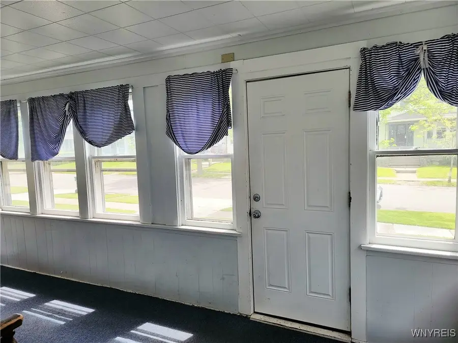 139 Englewood Avenue, Buffalo, NY 14214 - #3