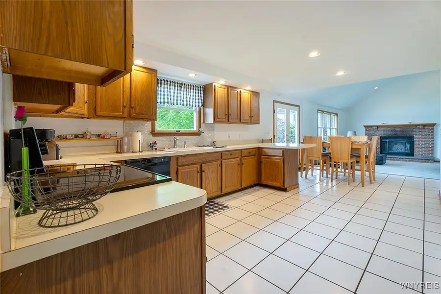 637 Kaymar Drive, Buffalo, NY 14228 - Image #3