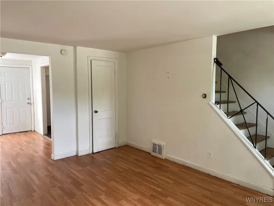 716 Taunton Place, Buffalo, NY 14214 - Image #2
