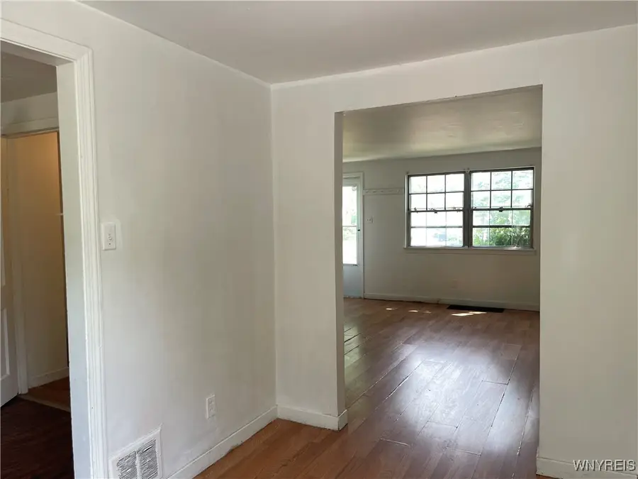 716 Taunton Place, Buffalo, NY 14214 - Image #3