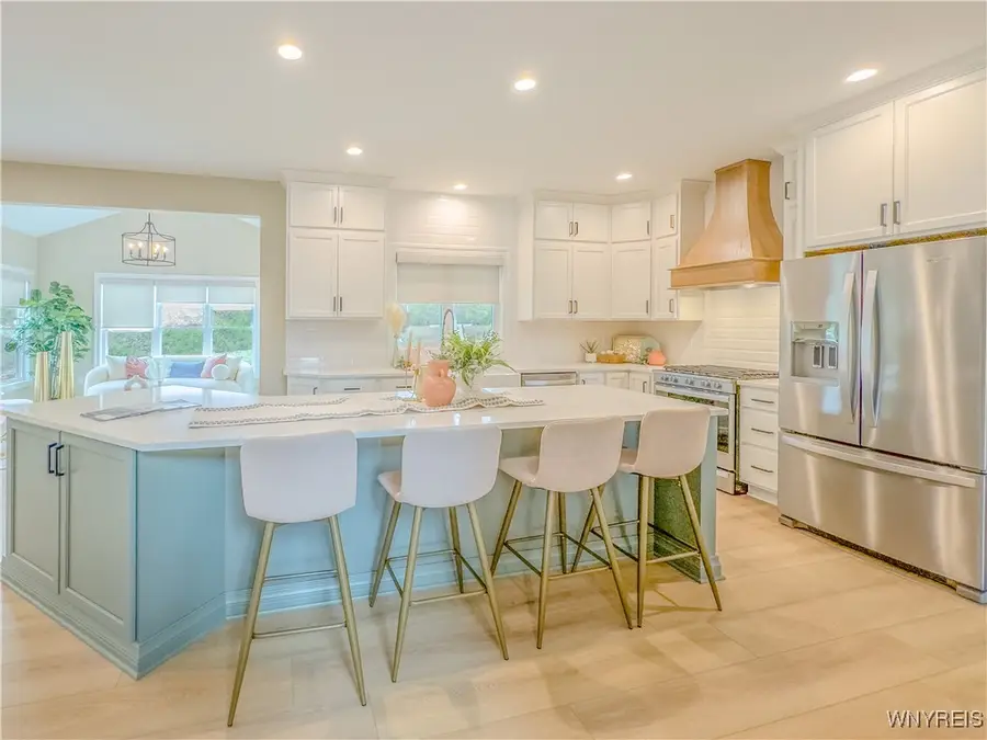 8931 Country Club Drive, Clarence Town, NY 14032 - Image #2