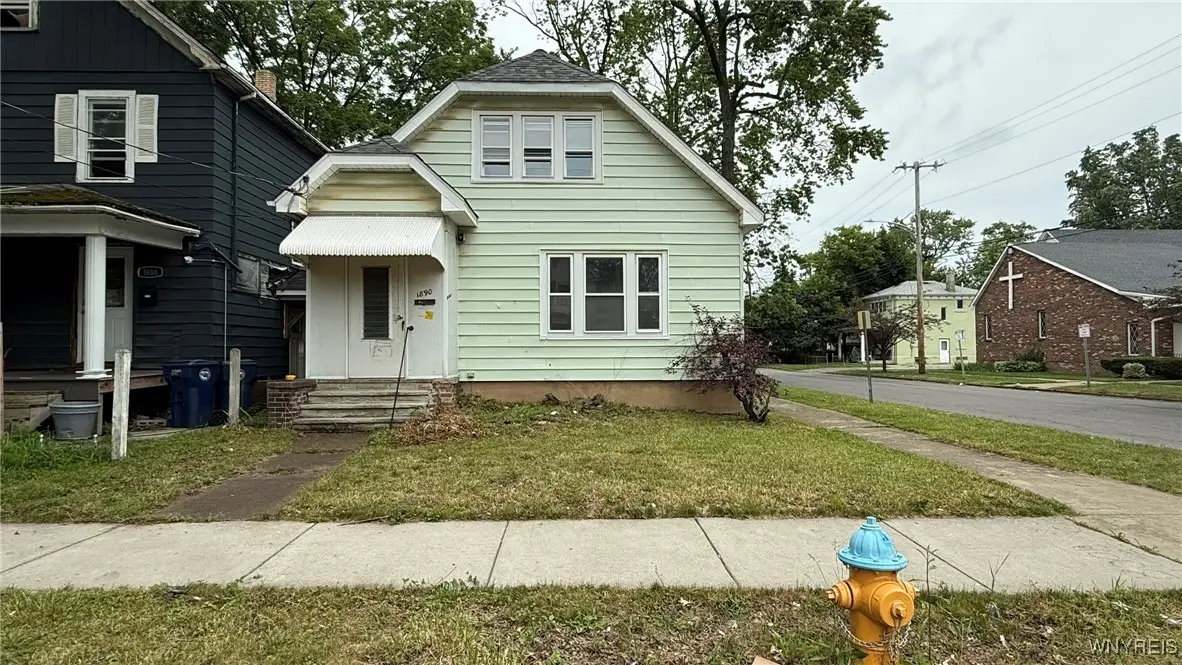 1890 Linwood Avenue, Niagara Falls, NY 14305 - Image #1