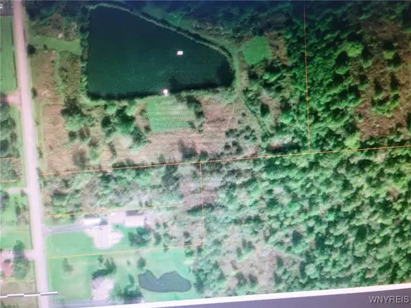 Simmons Road, Ransomville, NY 14131