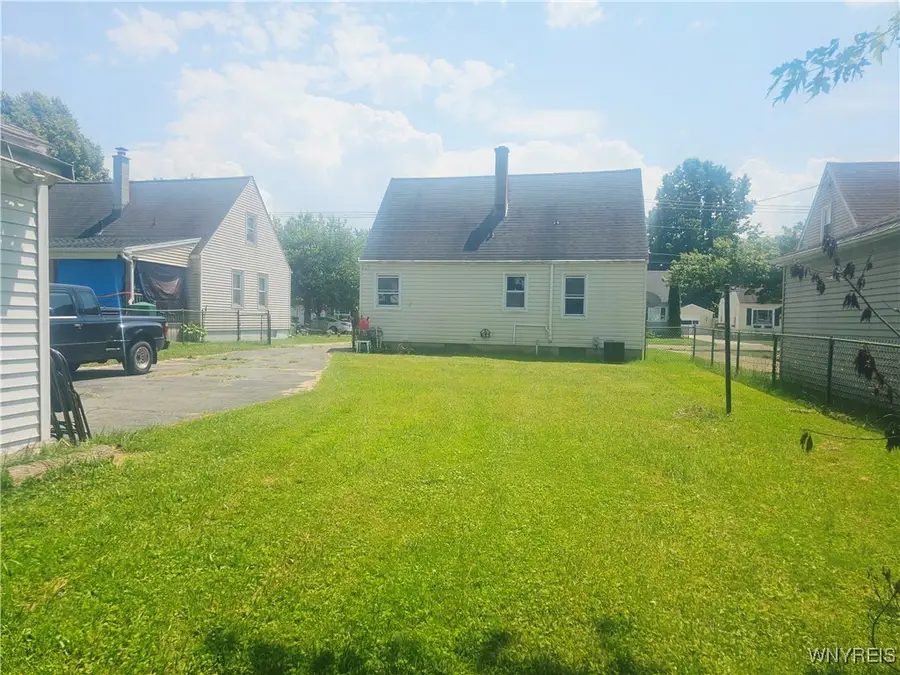 104 Eden Street, Buffalo, NY 14220 - Image #2