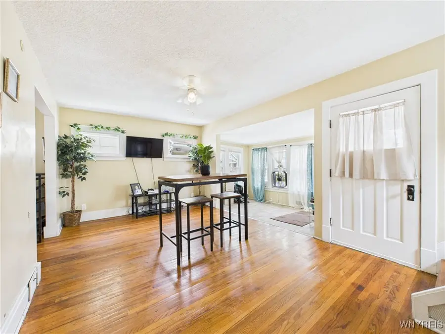 125 Phyllis Avenue, Buffalo, NY 14215 - Image #3