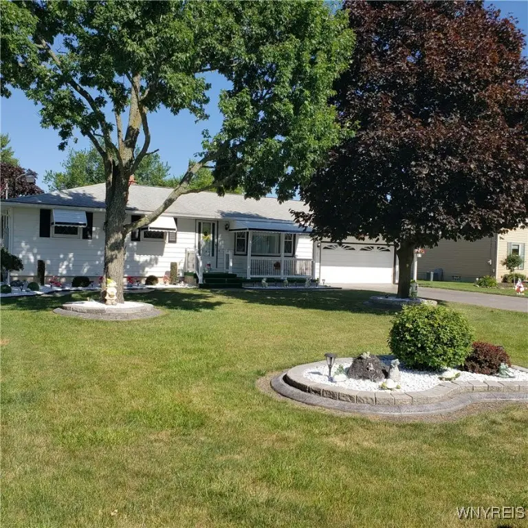 6717 Errick Road, North Tonawanda, NY 14120 - Image #2