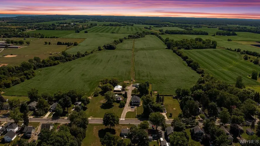 468 Lake Street, Wilson, NY 14172 - Image #3